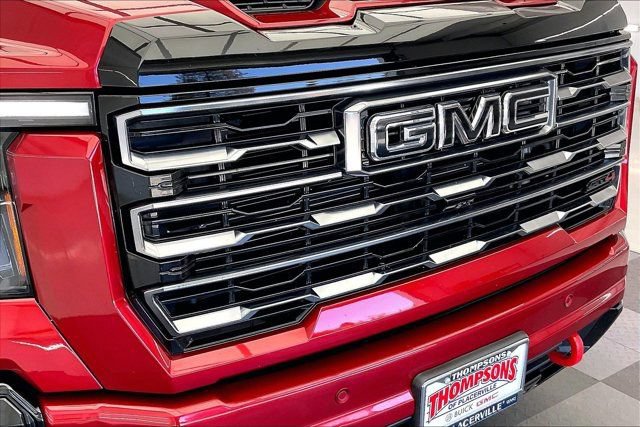 Used 2025 GMC Sierra 3500 AT4 w/ AT4 Premium Plus Package AWD/4WD image 27