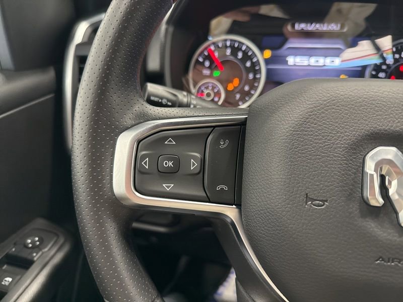 New 2026 RAM 1500 Express AWD/4WD image 18