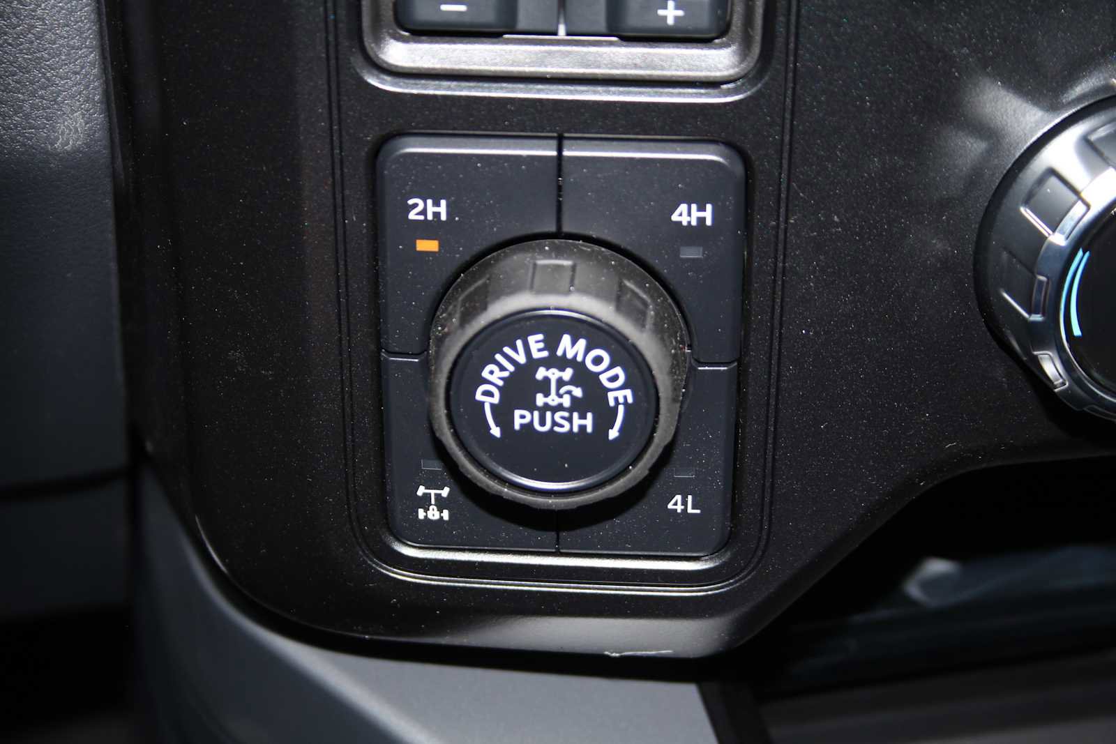 New 2026 Ford F250 Lariat image 58