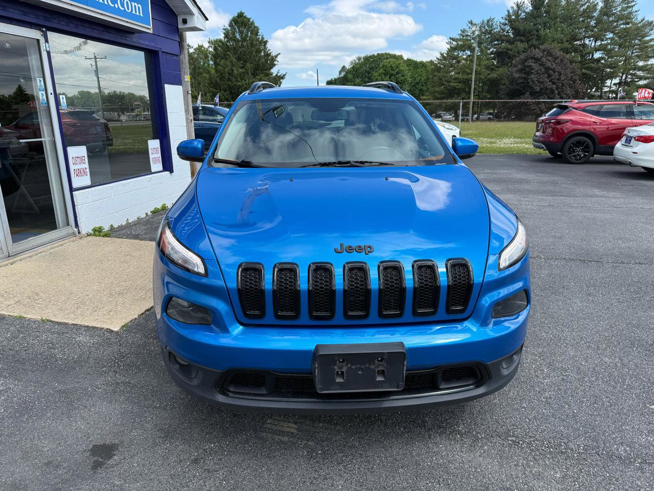 Used 2018 Jeep Cherokee Limited w/ High Altitude Package AWD/4WD image 4