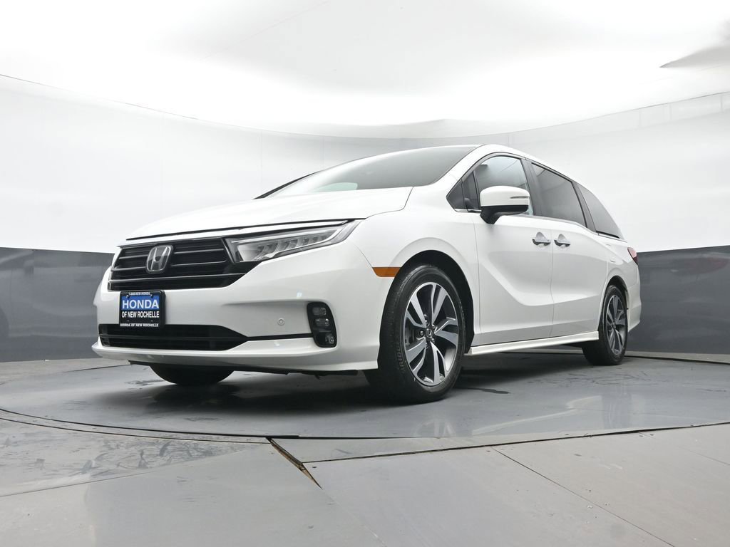 Used 2023 Honda Odyssey Touring image 32