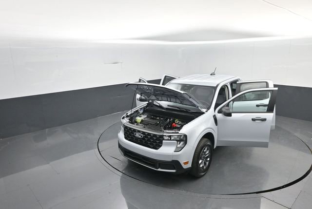 New 2026 Ford Maverick XLT image 32