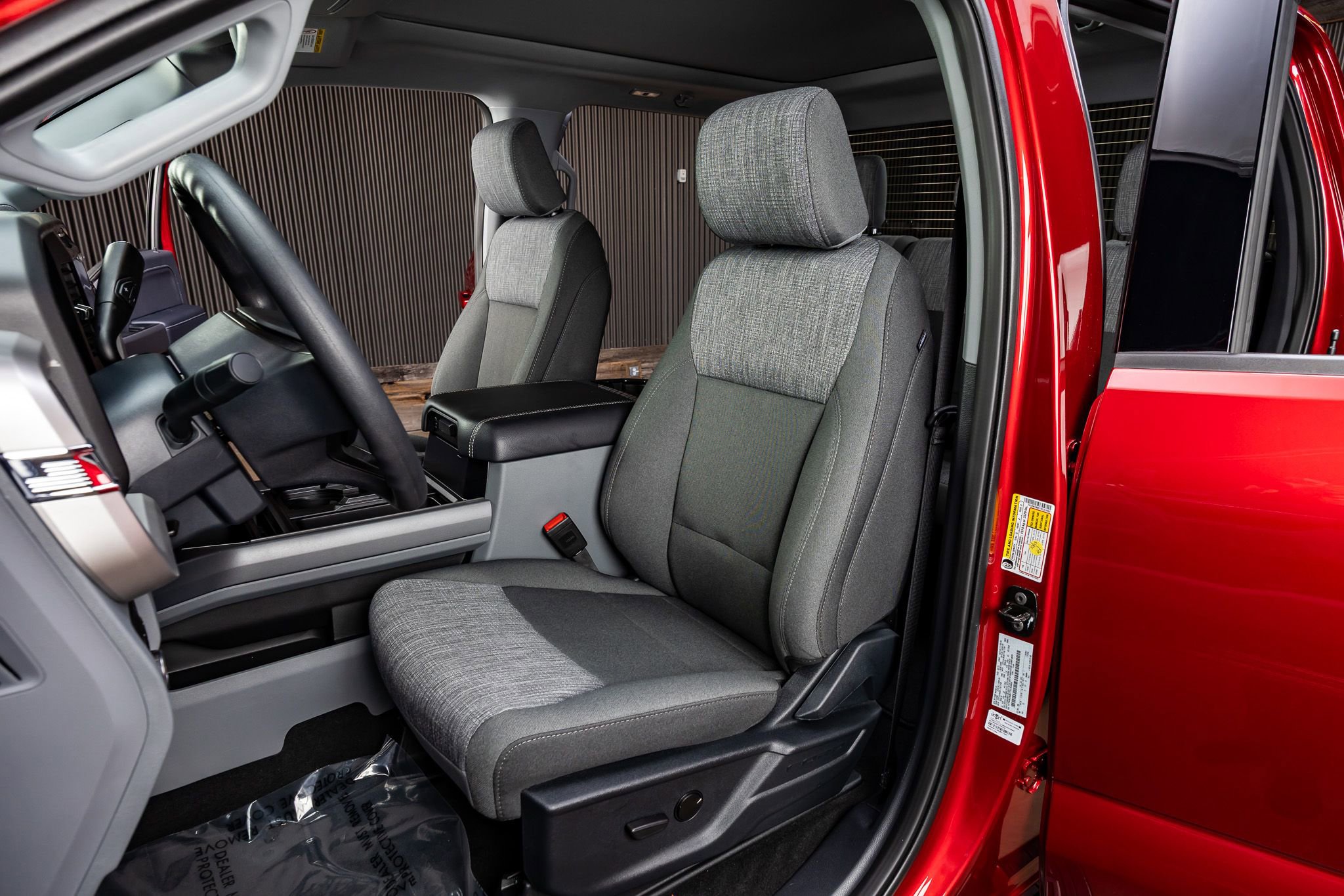 Used 2026 Ford F250 XLT w/ XLT Premium Package image 30