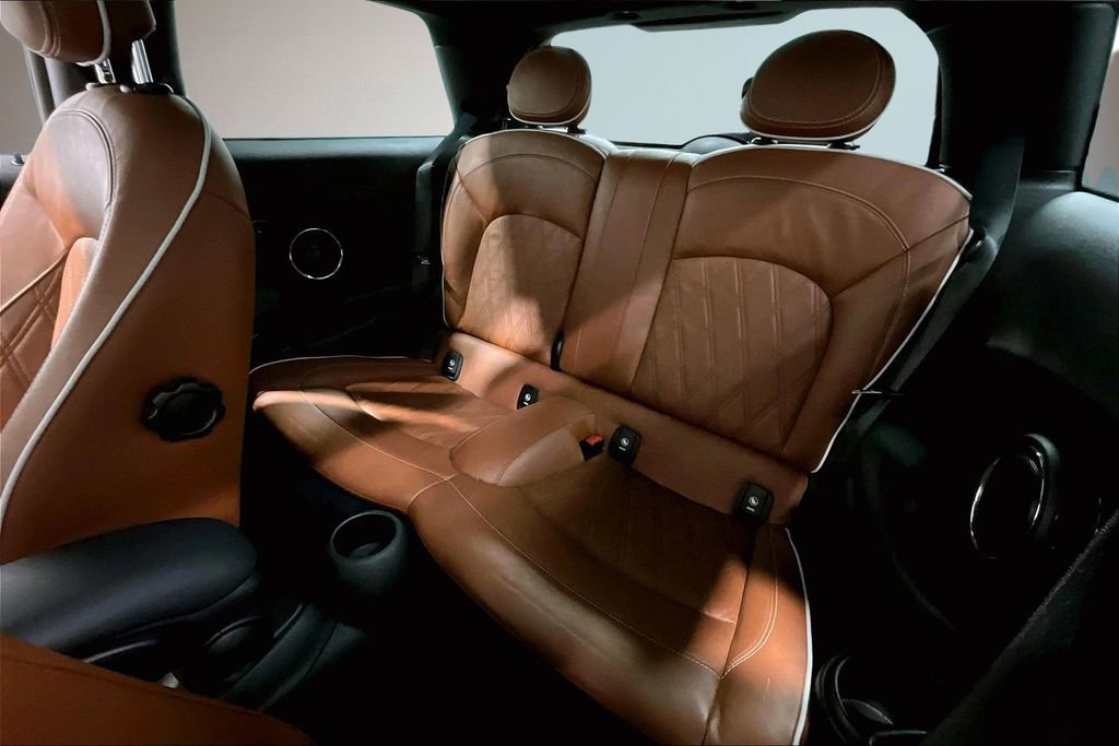 Used 2019 MINI Cooper S w/ Storage Package image 22