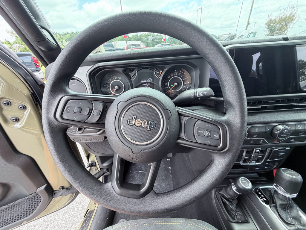 New 2026 Jeep Gladiator Sport AWD/4WD image 12