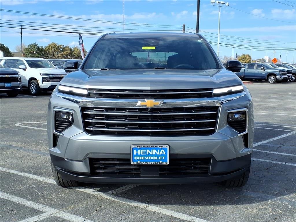 New 2026 Chevrolet Traverse LT image 2