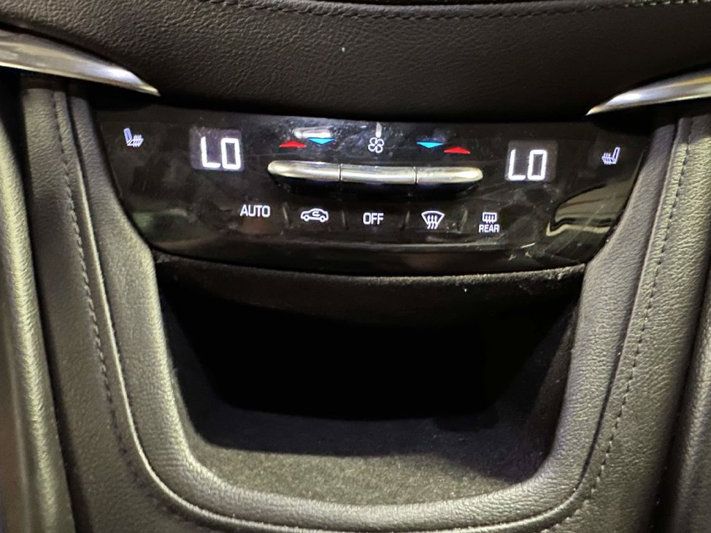 Used 2019 Cadillac XT5 Luxury FWD image 25