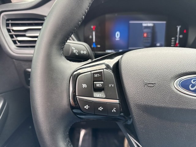 Used 2023 Ford Escape Active image 18