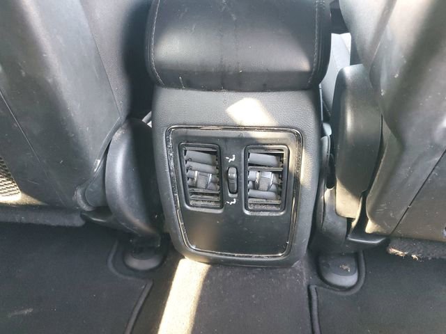 Used 2019 Jeep Grand Cherokee Laredo AWD/4WD image 20