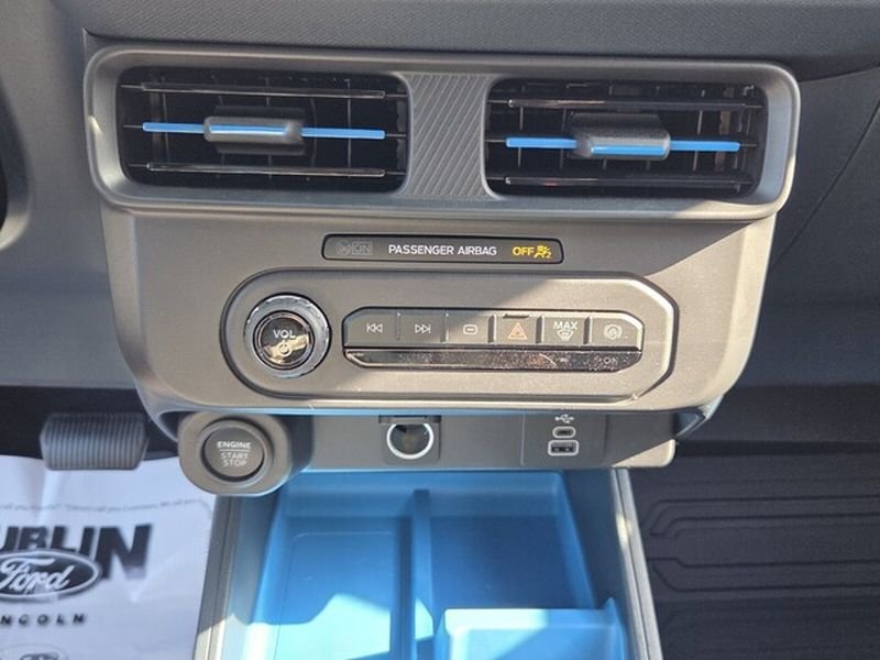 Used 2025 Ford Maverick XLT w/ XLT Luxury Package AWD/4WD image 21