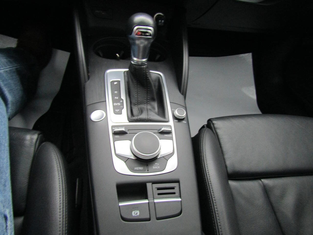 Used 2018 Audi A3 2.0T Premium Plus image 17