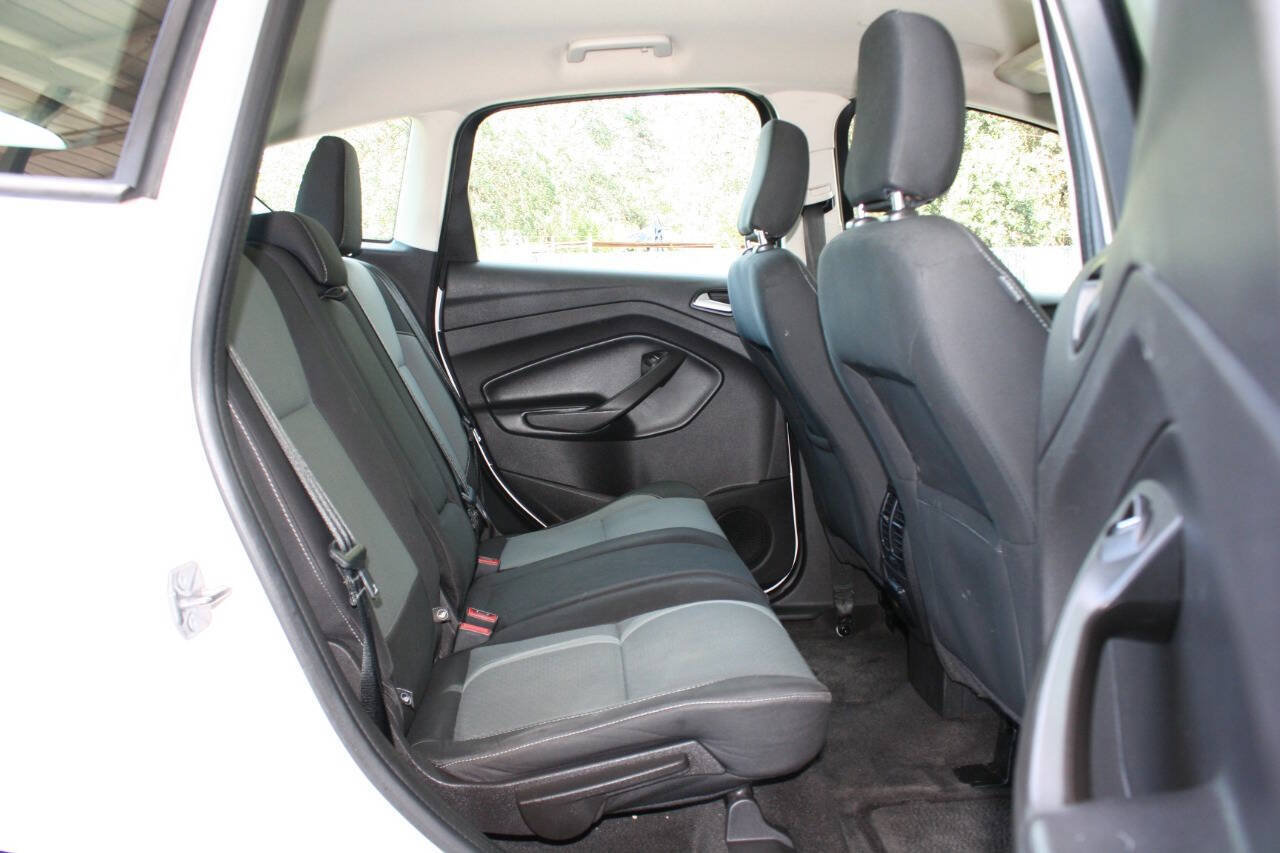 Used 2018 Ford C-MAX SE FWD image 13