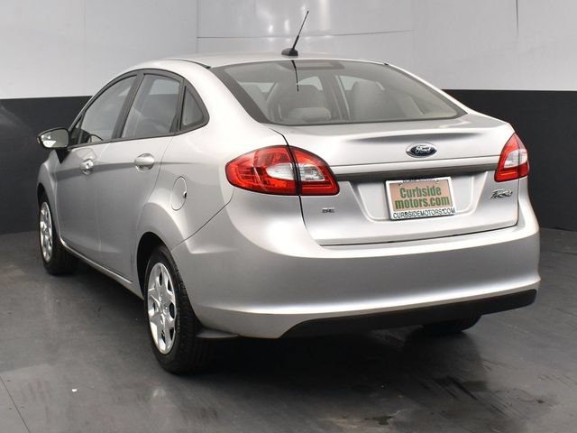 Used 2013 Ford Fiesta SE FWD image 7