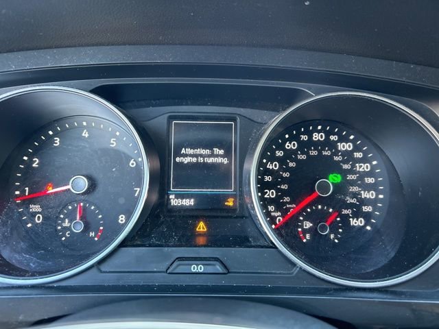 Used 2018 Volkswagen Tiguan S image 14