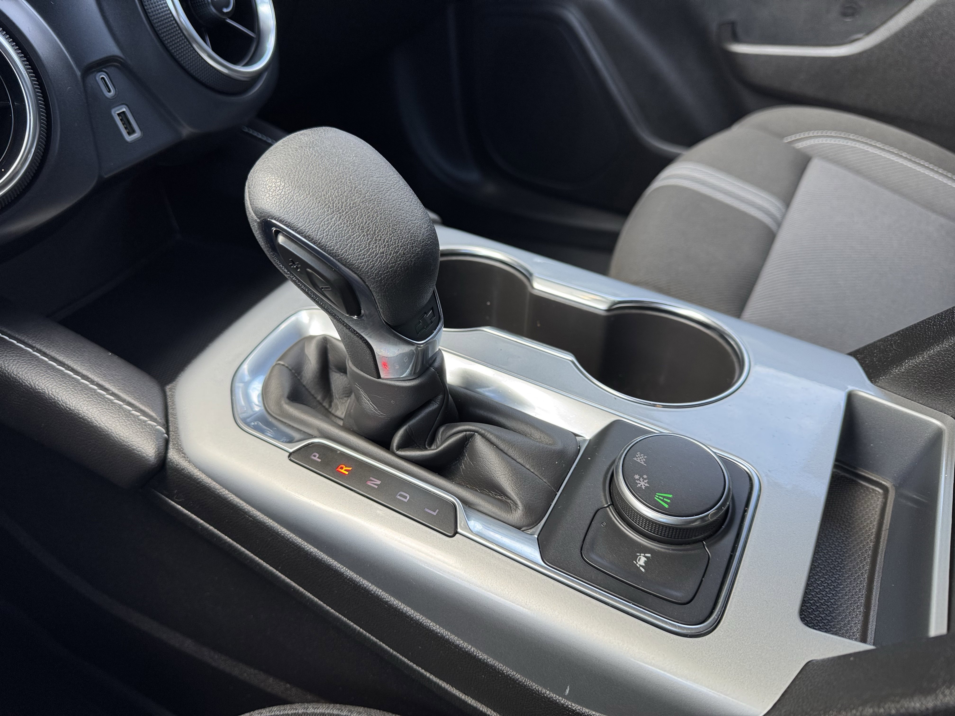 Used 2024 Chevrolet Blazer LT w/ LPO, Floor Liner Package FWD image 30