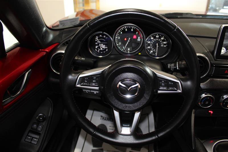 Used 2016 MAZDA MX-5 Miata Grand Touring RWD image 15