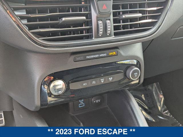 Certified 2023 Ford Escape ST-Line Select w/ Tech Pack #2 AWD/4WD image 18