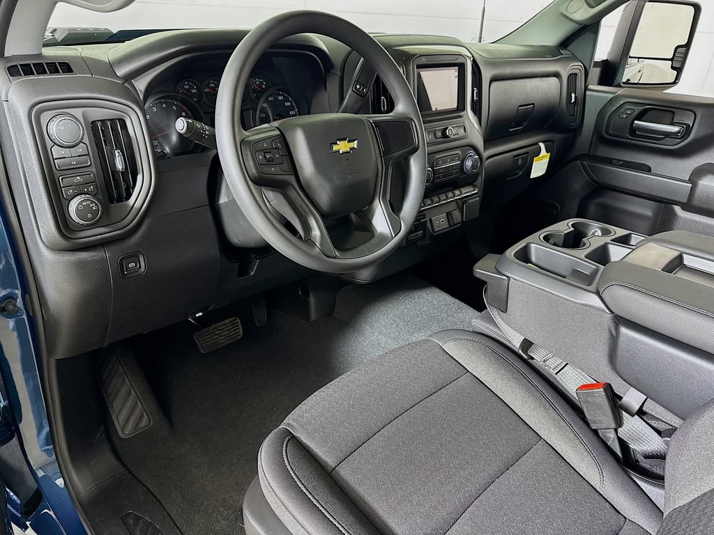 New 2026 Chevrolet Silverado 2500 Custom w/ Custom Convenience Package AWD/4WD image 5