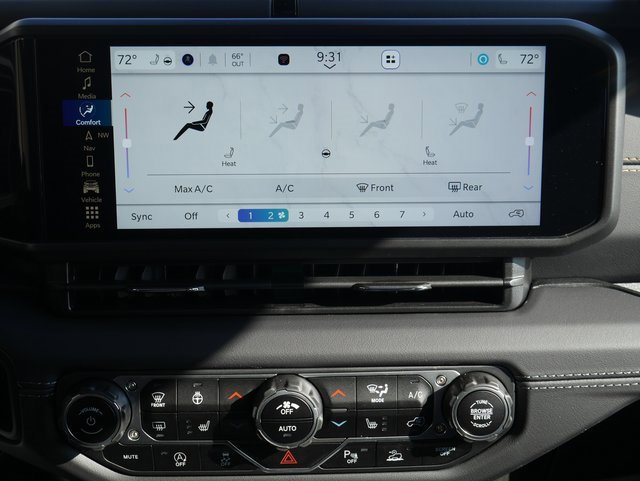 Used 2024 Jeep Wrangler Sahara w/ Technology Group image 22