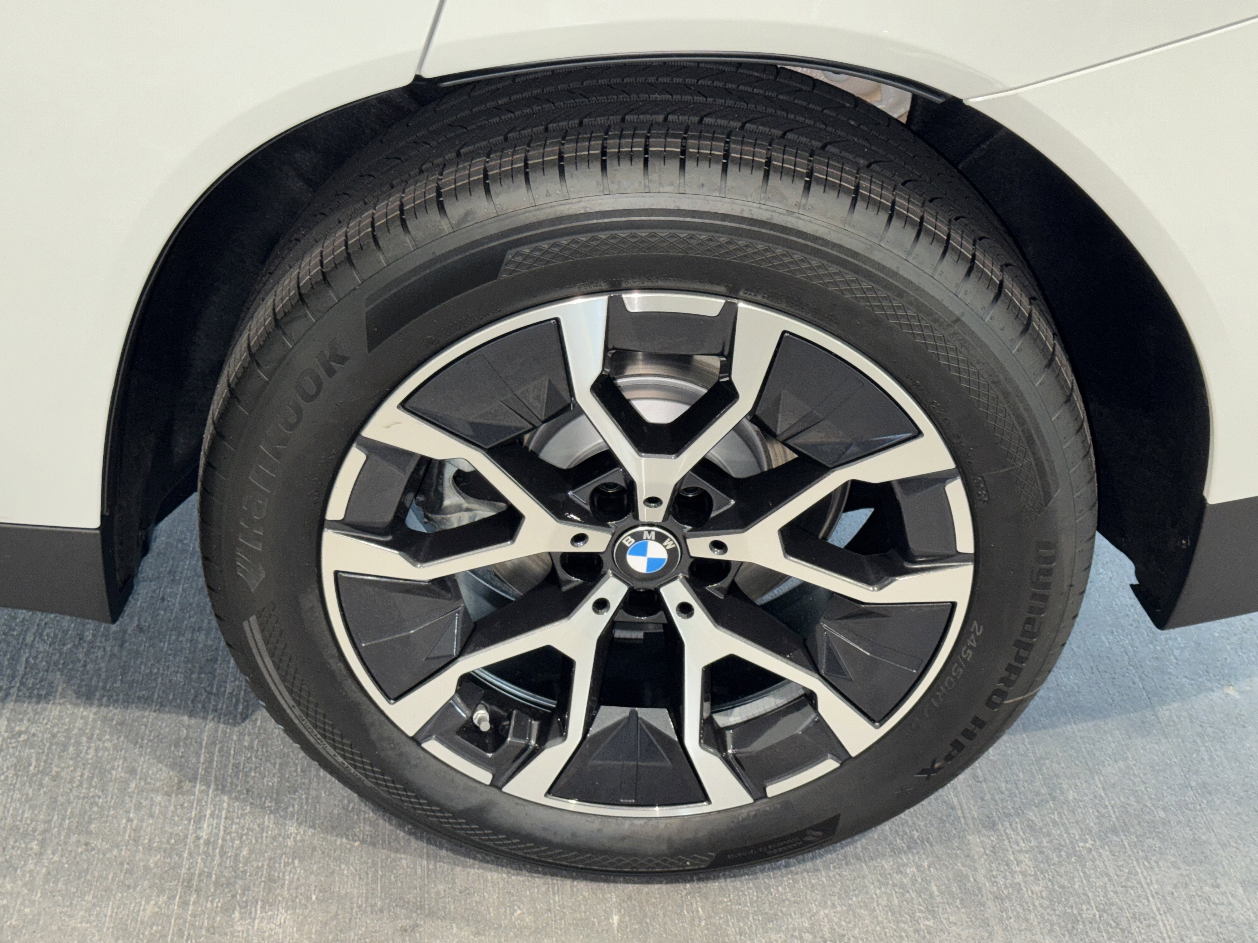 New 2026 BMW X3 xDrive30 w/ Convenience Package image 25