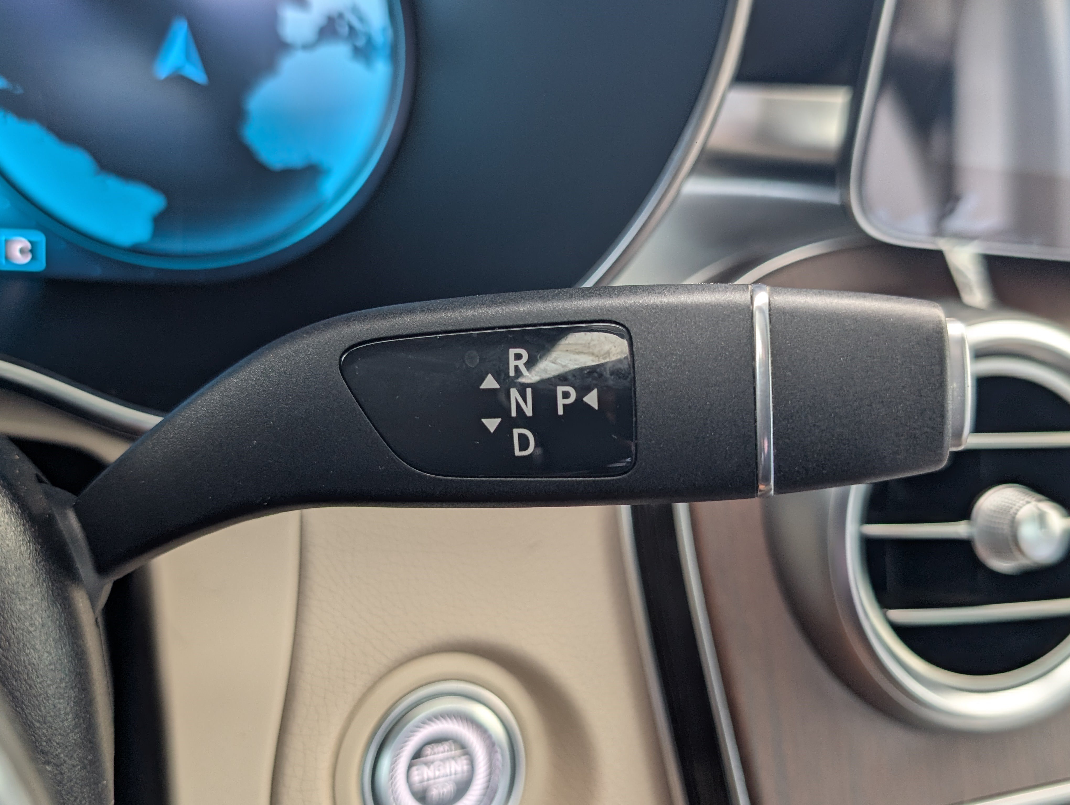 Used 2020 Mercedes-Benz GLC 300 image 30
