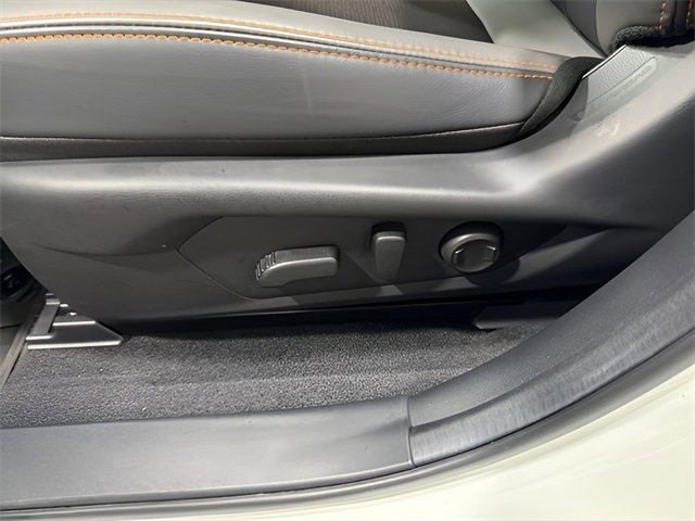 Certified 2025 Subaru Crosstrek 2.5i Limited w/ Popular Package #4A image 12