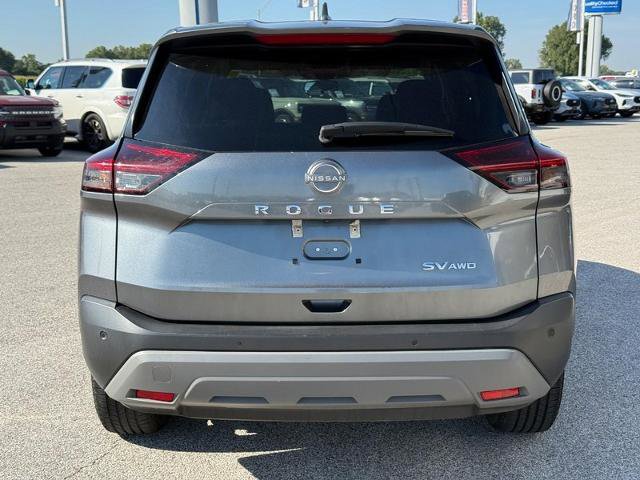Used 2023 Nissan Rogue SV video 4