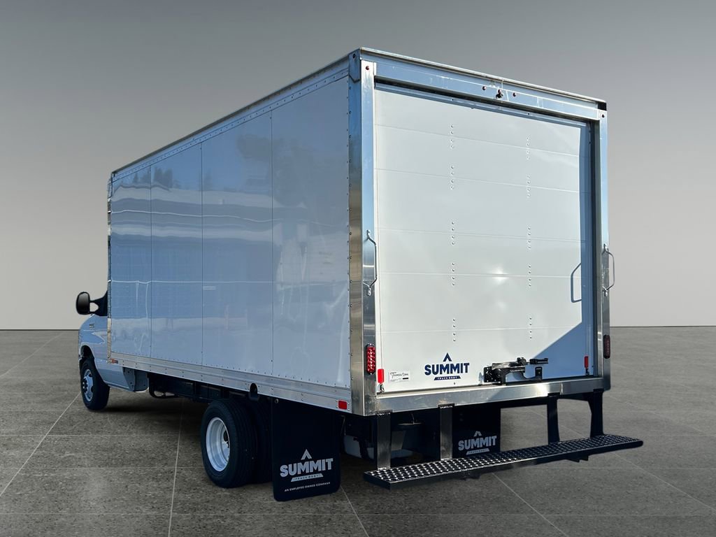 New 2026 Ford E-450 and Econoline 450 Super Duty w/ Power Equipment Group RWD image 3