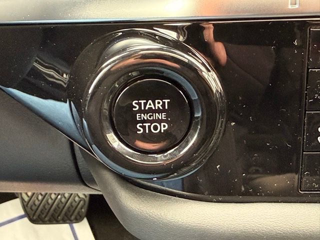 New 2026 Nissan Pathfinder Platinum image 34