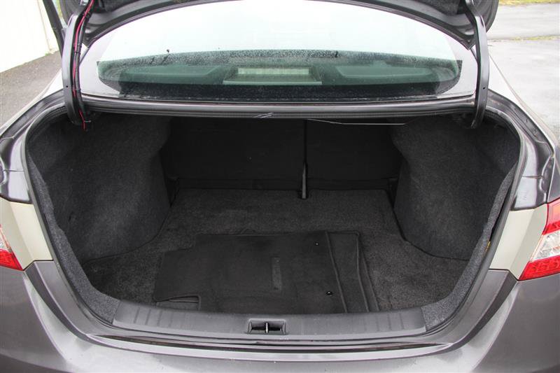 Used 2013 Nissan Sentra S FWD image 10