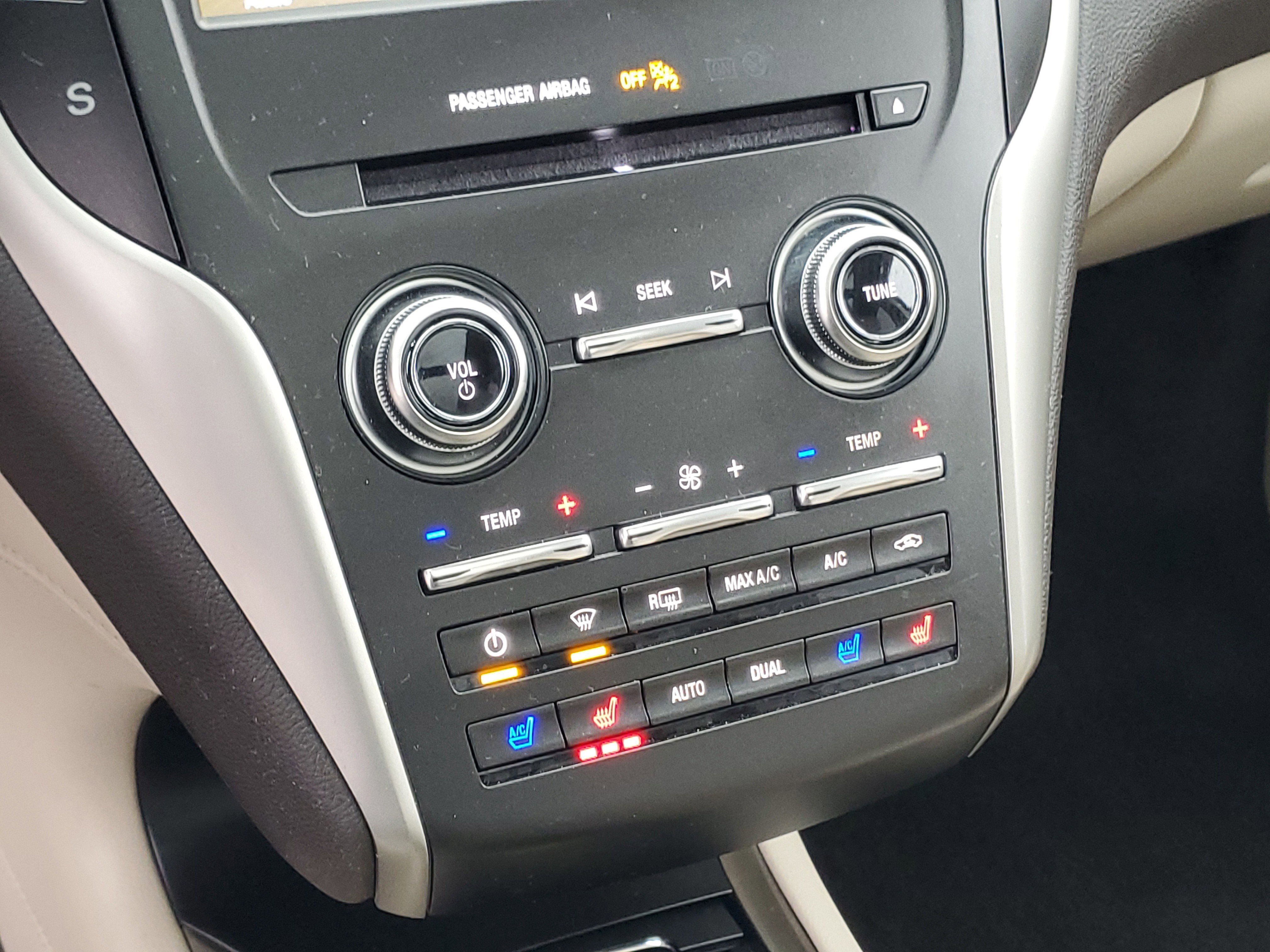 Used 2018 Lincoln MKC Reserve image 18