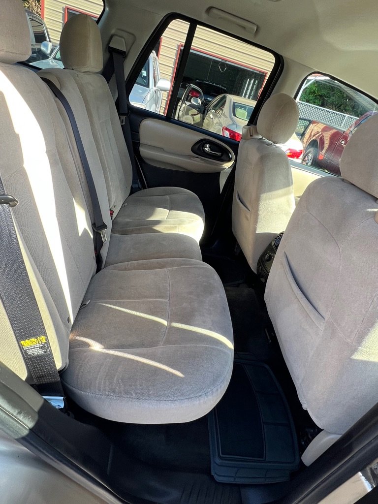 Used 2006 Chevrolet TrailBlazer LS w/ LS Preferred Equipment Group image 23