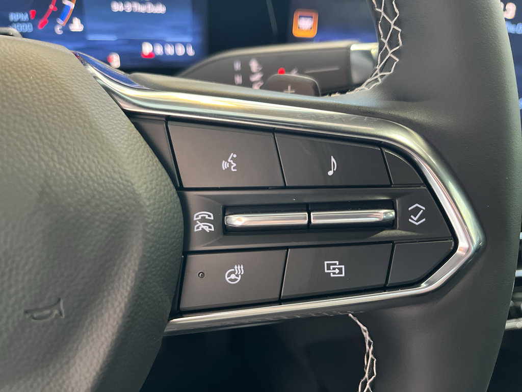 New 2026 Chevrolet Traverse Z71 w/ Enhanced Driving Package AWD/4WD image 20