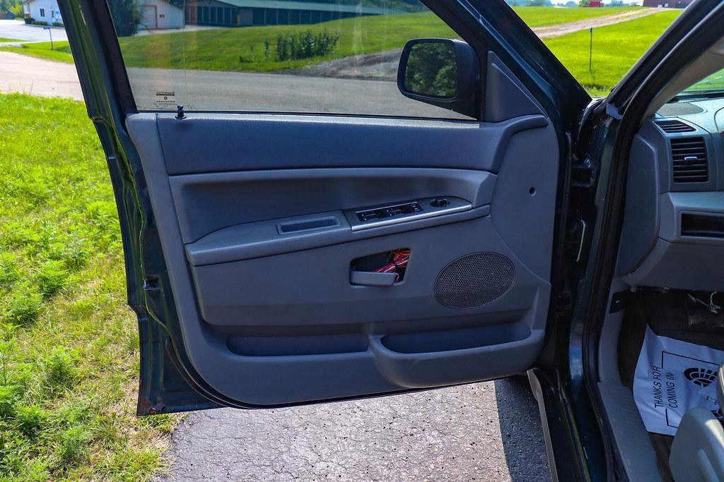 Used 2006 Jeep Grand Cherokee Laredo image 26