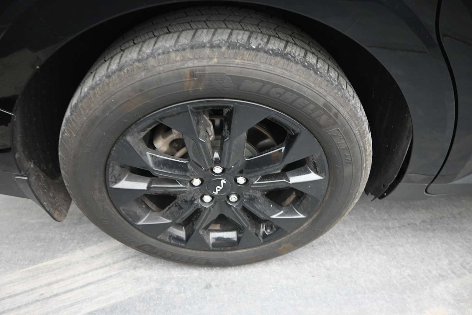 Used 2022 Kia Carnival SX Prestige FWD image 35