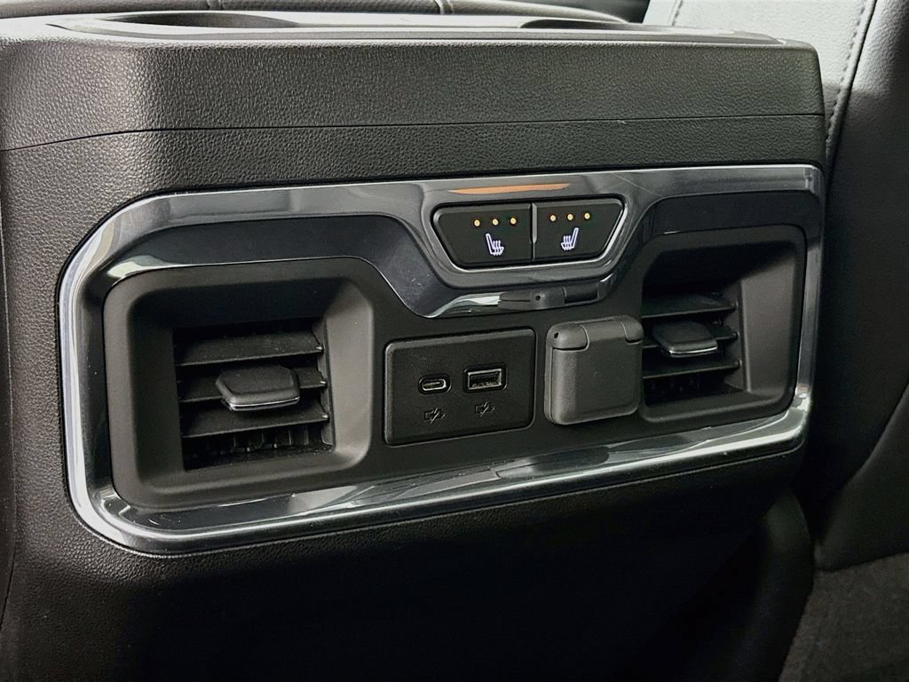 Used 2019 GMC Sierra 1500 AT4 w/ AT4 Premium Package AWD/4WD image 28