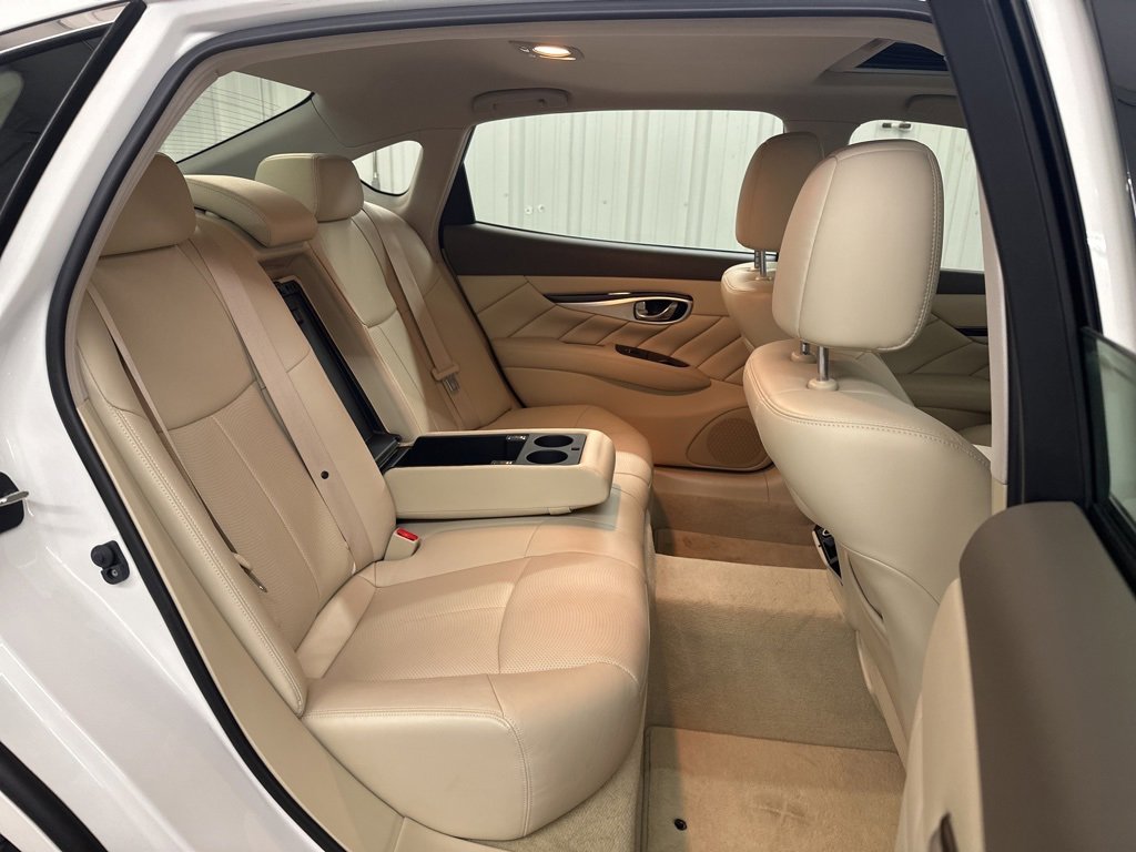 Used 2015 INFINITI Q70 L 3.7 image 36