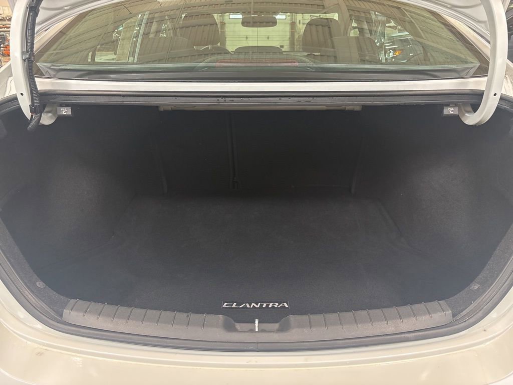 Used 2018 Hyundai Elantra Value Edition image 14