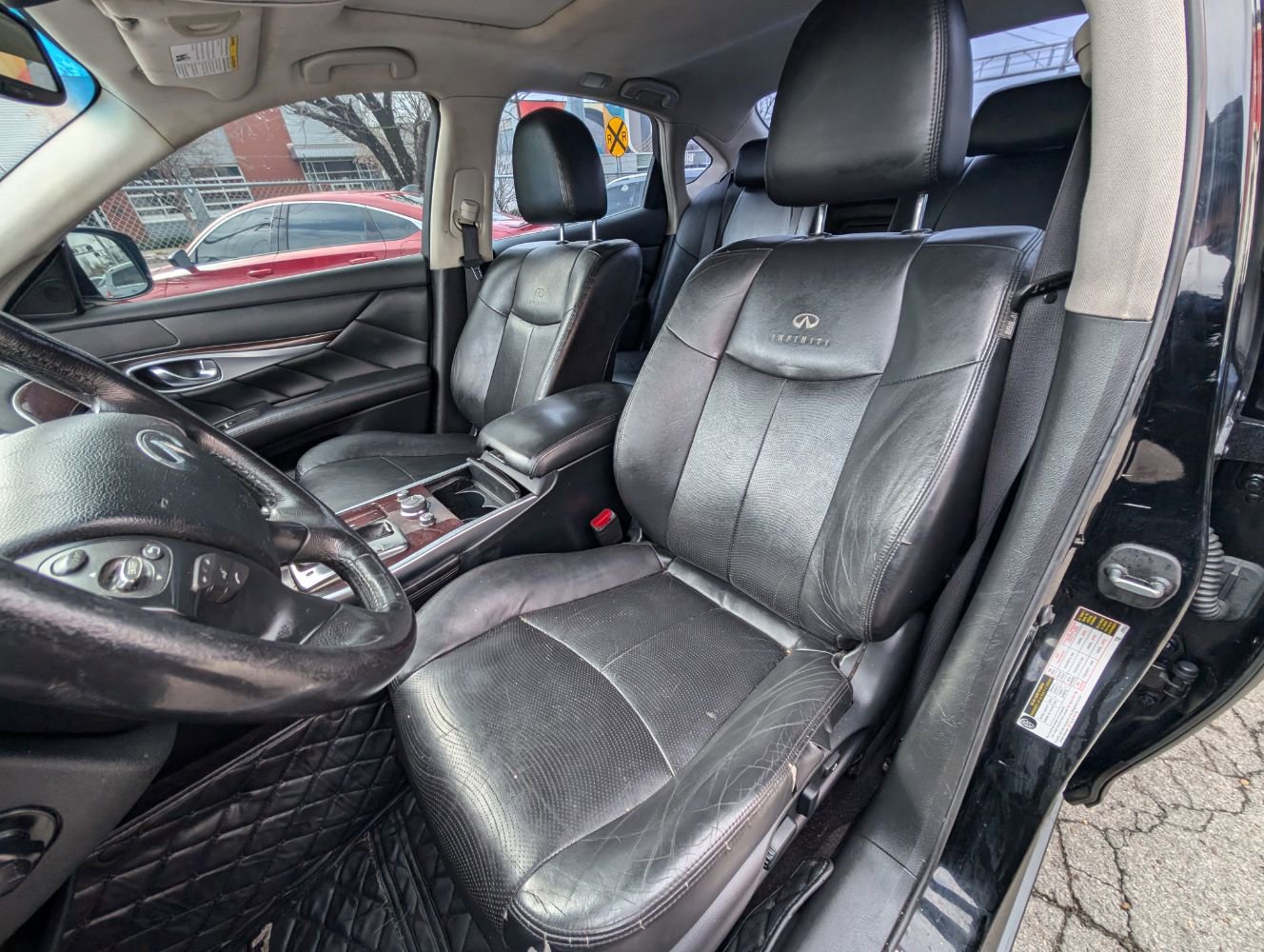 Used 2014 INFINITI Q70 3.7 w/ Premium Package image 17