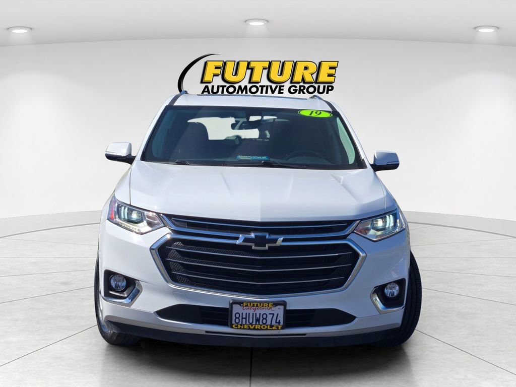 Used 2019 Chevrolet Traverse Premier image 2