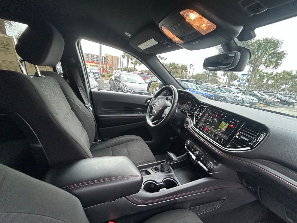 Used 2025 Dodge Durango GT image 25