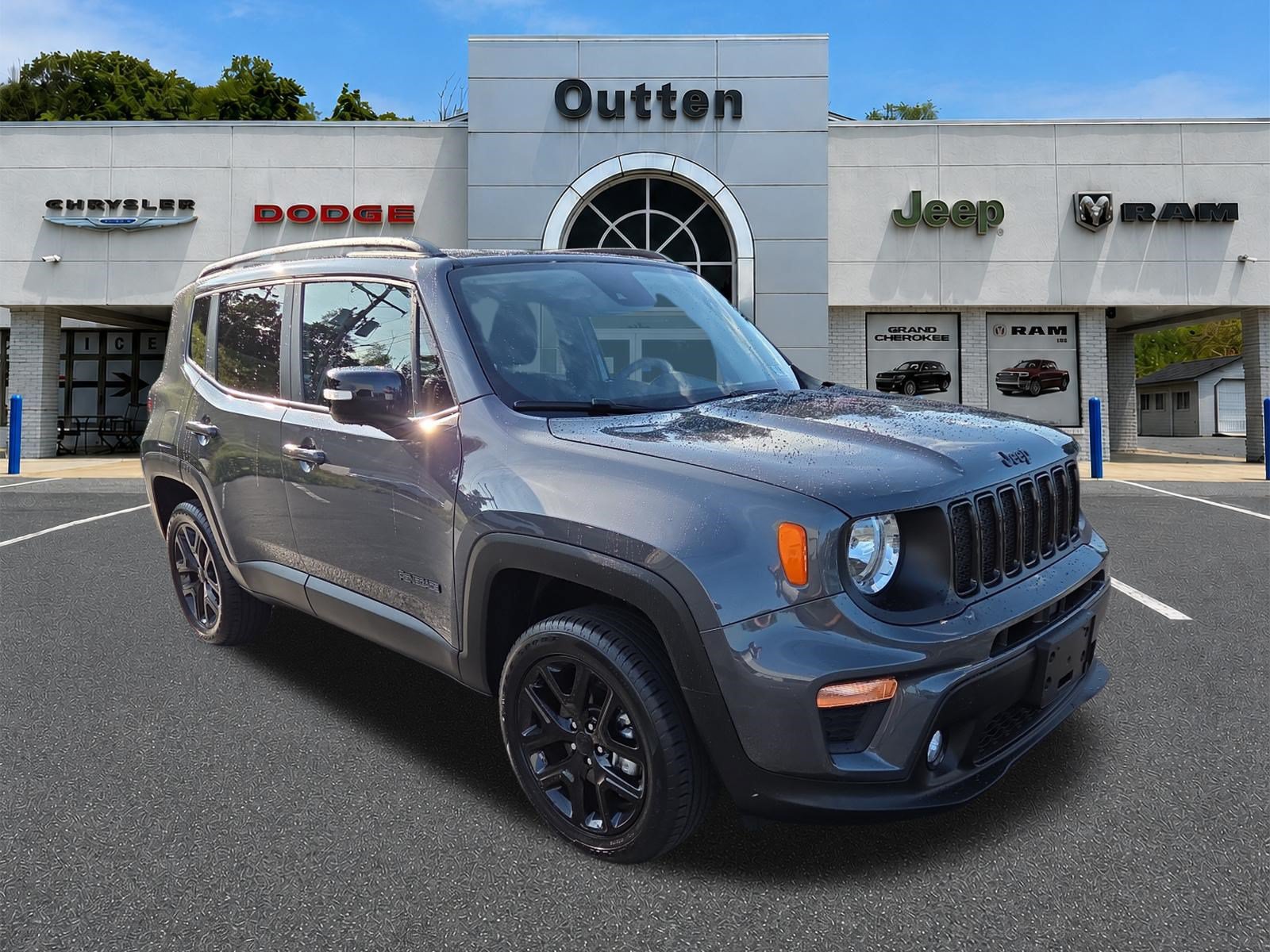 Certified 2023 Jeep Renegade Altitude AWD/4WD image 1