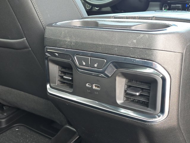 Used 2024 Chevrolet Silverado 3500 High Country w/ High Country Premium Package AWD/4WD image 19