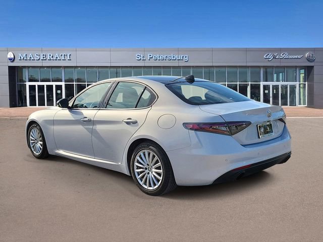 Used 2024 Alfa Romeo Giulia Sprint image 3