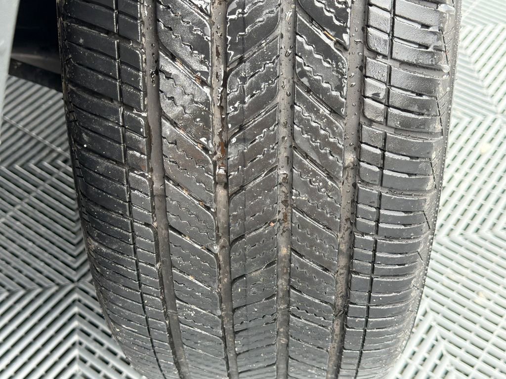 Used 2023 Volkswagen Taos SE image 19