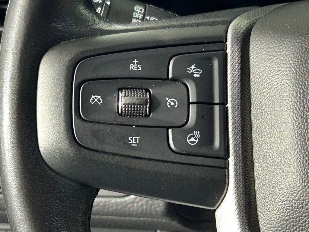 Used 2022 GMC Yukon XL Denali image 30