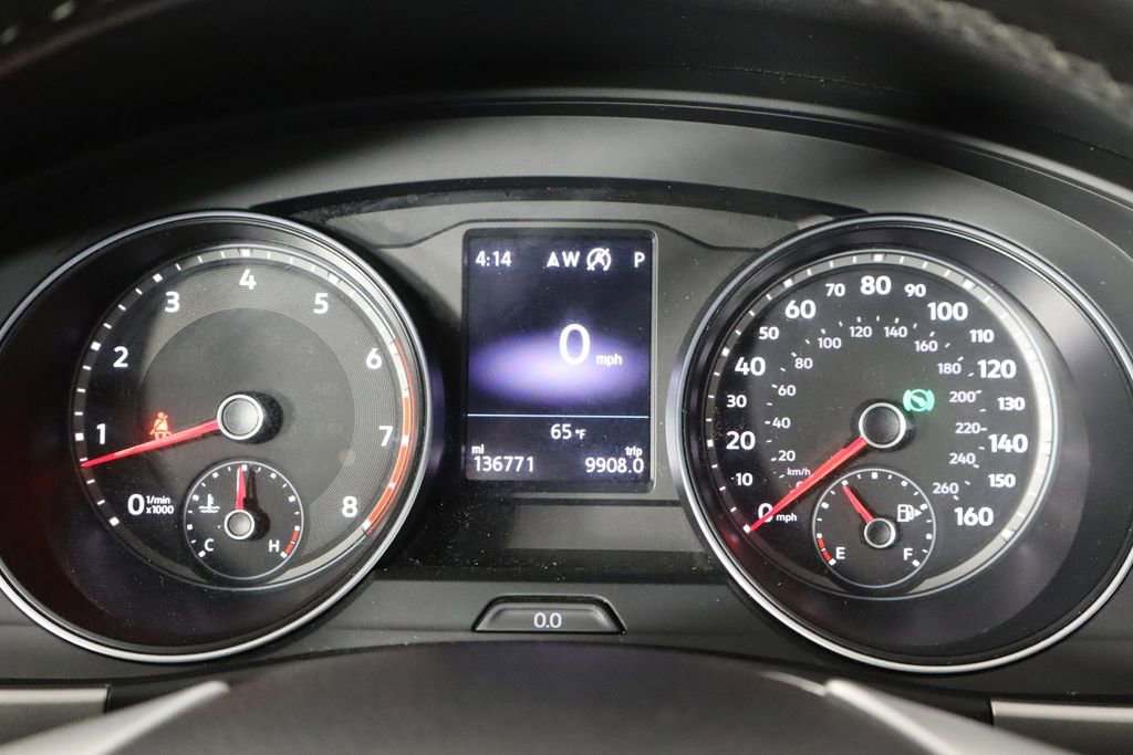 Used 2018 Volkswagen Atlas SEL FWD image 11