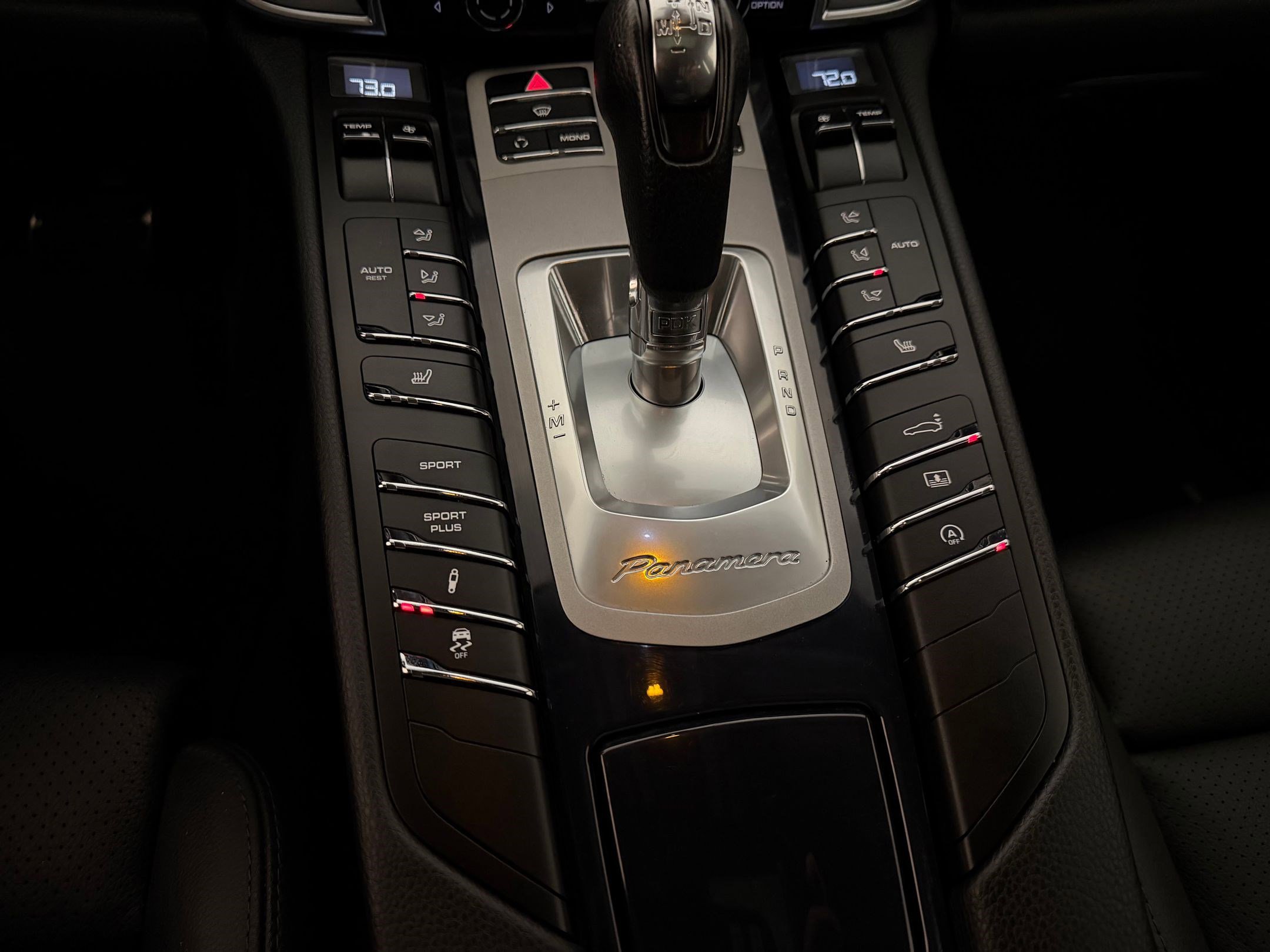 Used 2012 Porsche Panamera 4 image 18