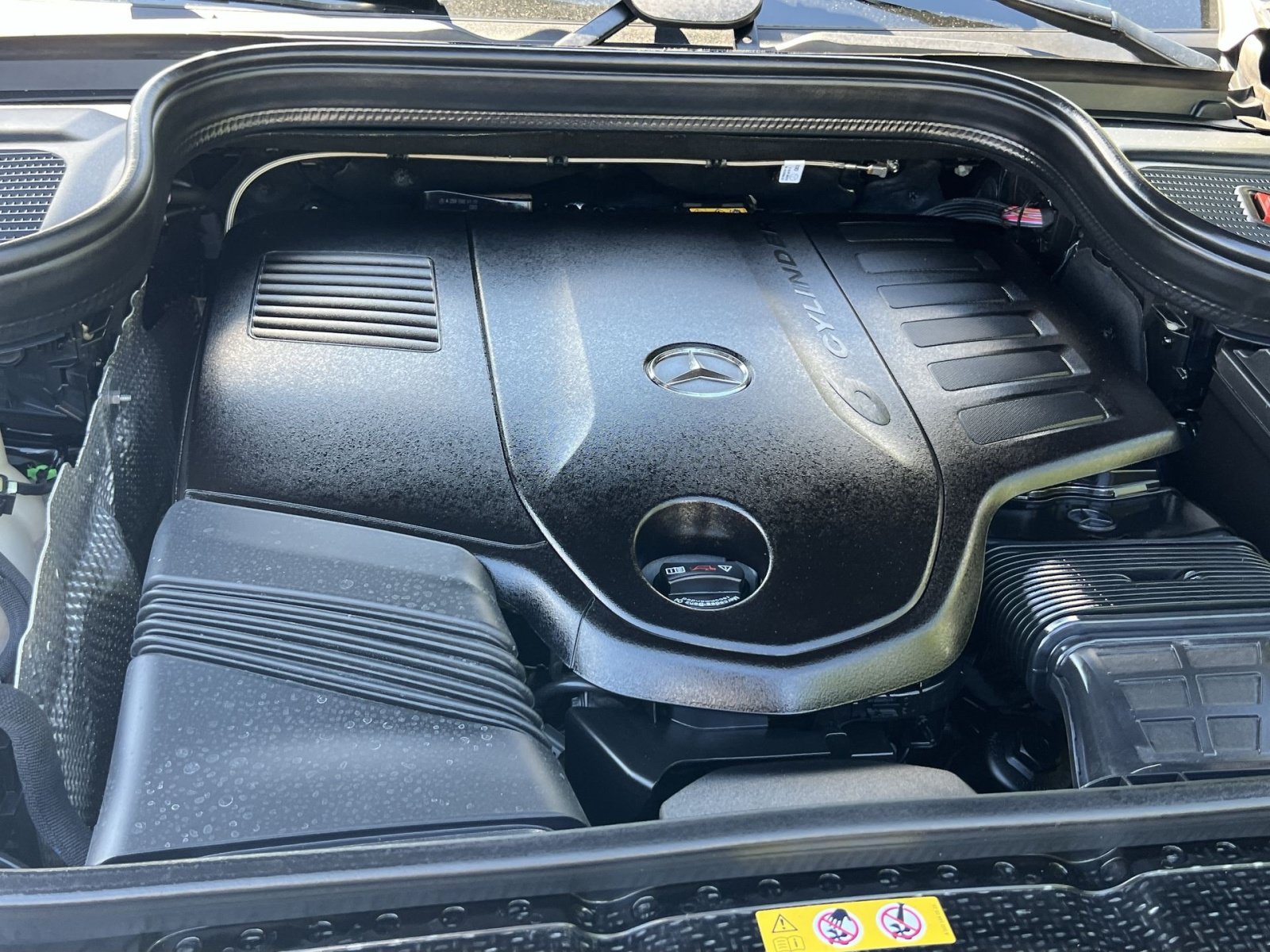 Used 2025 Mercedes-Benz GLS 450 4MATIC image 31
