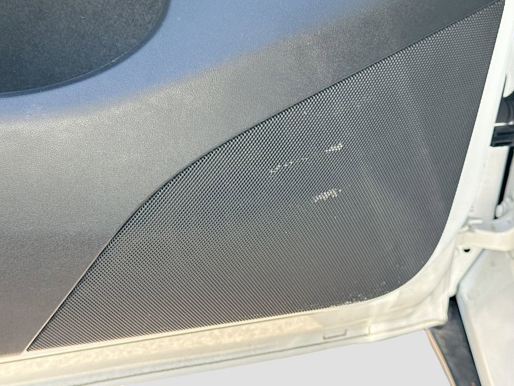 Used 2023 Tesla Model Y Long Range image 24